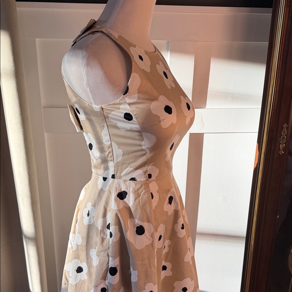💕 Kate Spade Cream and Black Floral Midi Dress - Picture 7 of 9